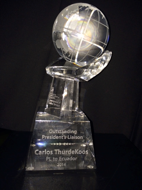 Ecuador Obtiene Reconocimiento Internacional en el Event de NAR en Nueva Orleans Gracias a Carlos ThurdeKoos